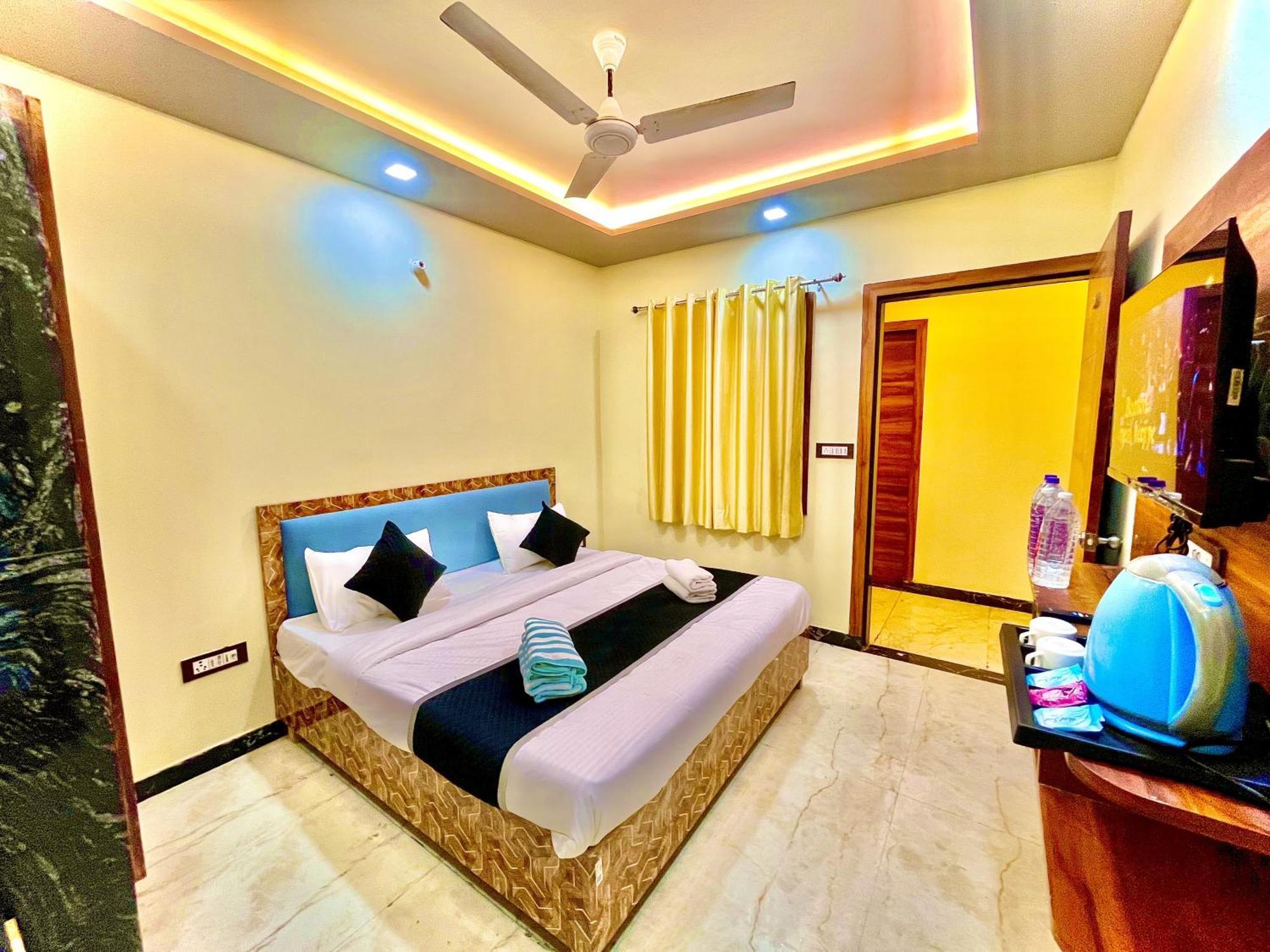 Ys Taj Hotel - Agra Екстер'єр фото