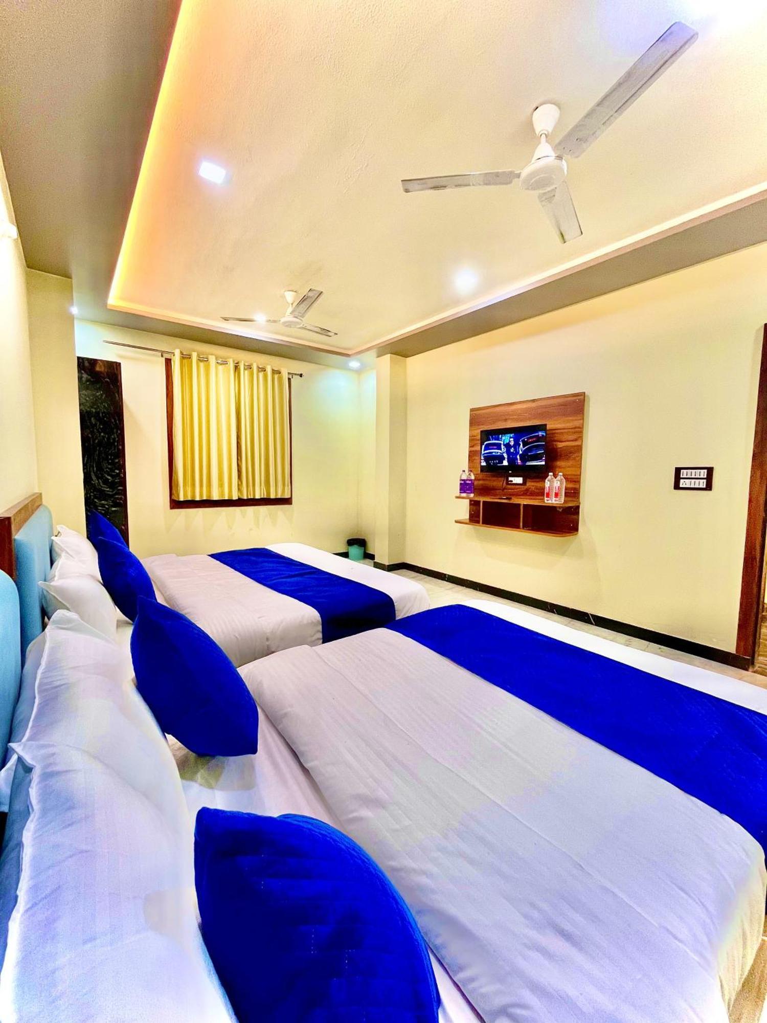 Ys Taj Hotel - Agra Екстер'єр фото